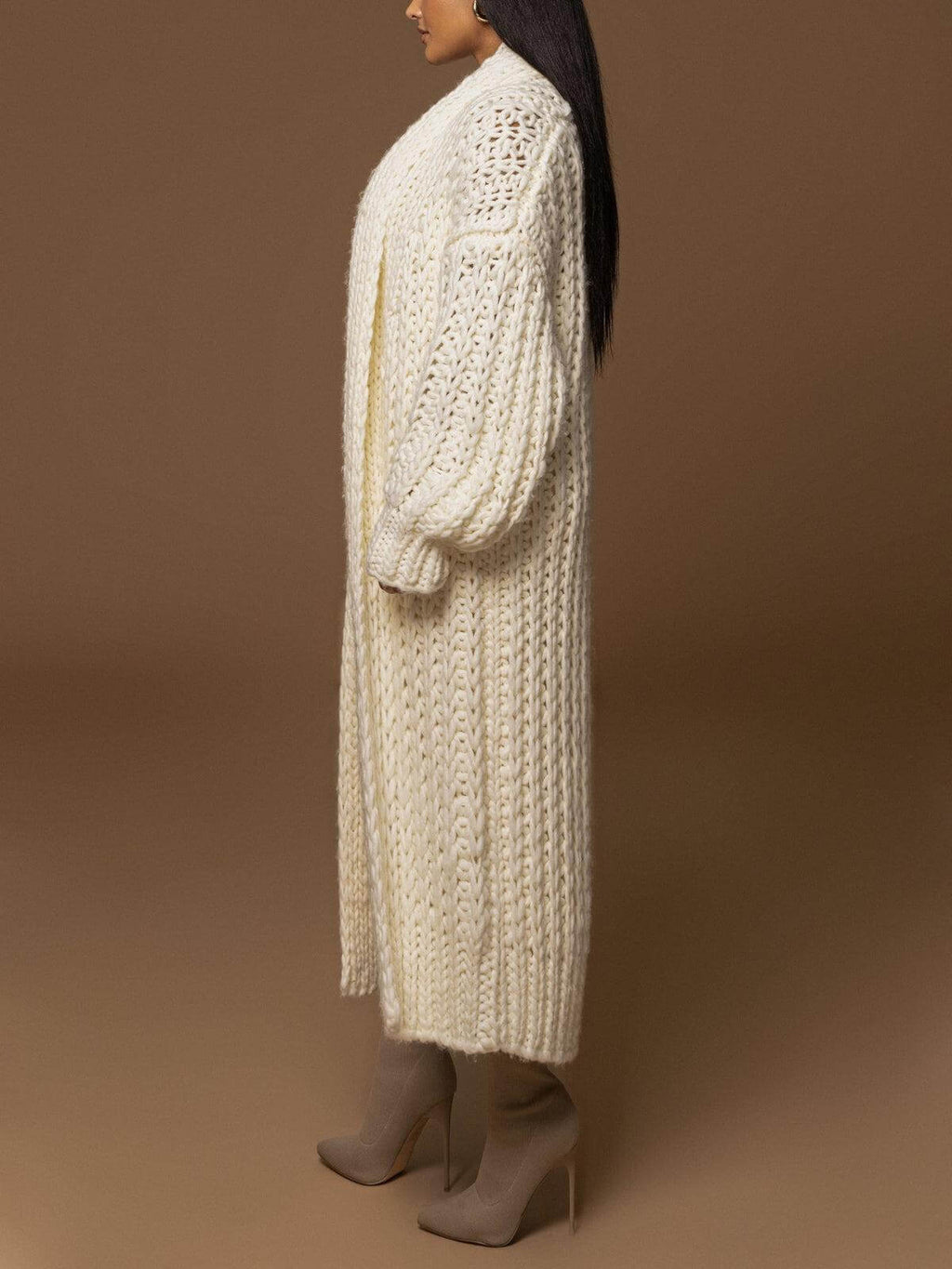 Ivory™| Stickmantel