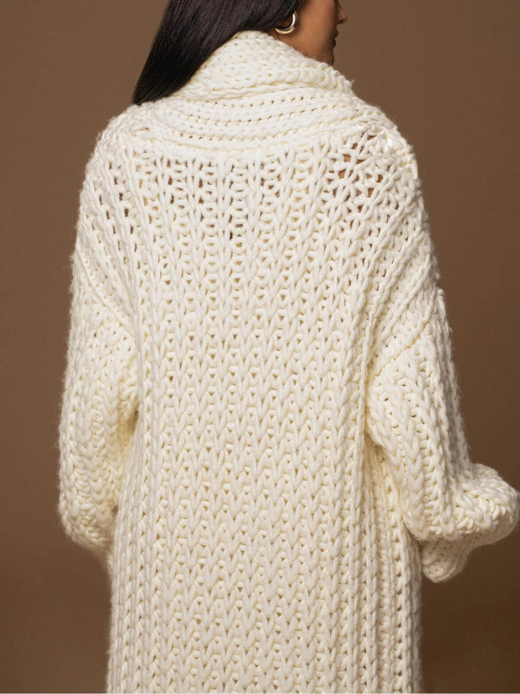 Ivory™| Stickmantel