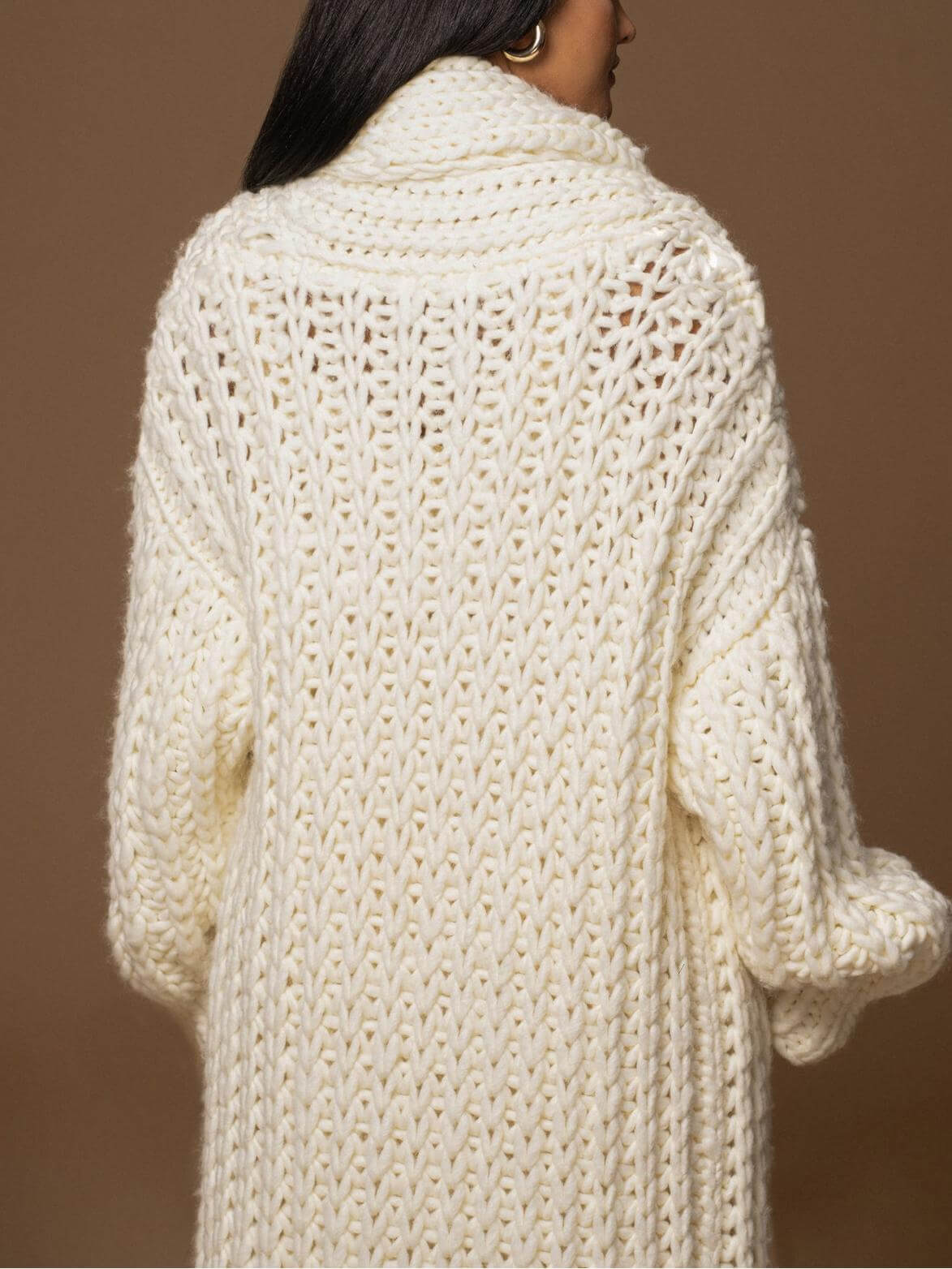 Ivory™| Stickmantel