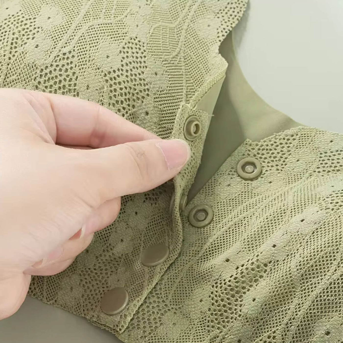 ComfyLift™ – Trådlös Vadderad BH med Frontknäppning för Komfort