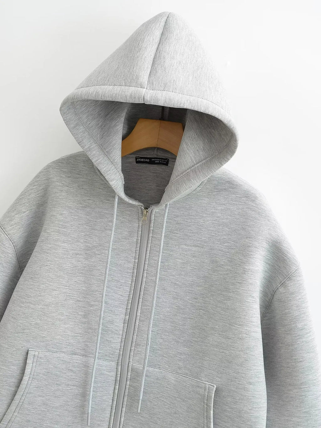 VEUGER MODEHOUS - Lätt och avslappnad zip-jacka