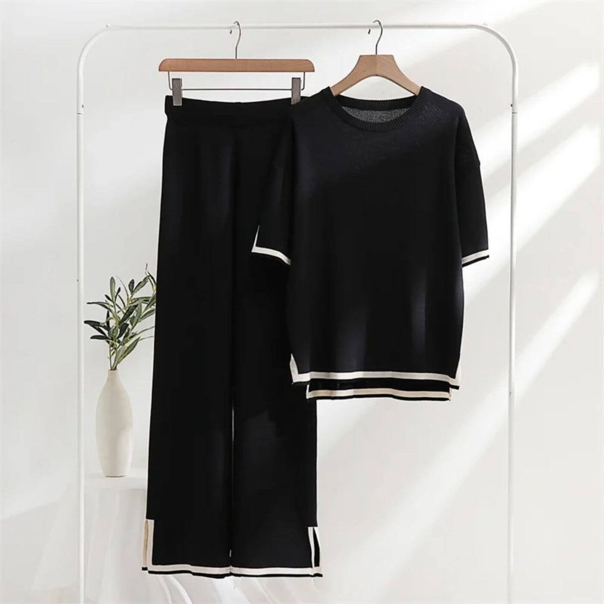Tyra - Elegant 2-Delat Capri-Set